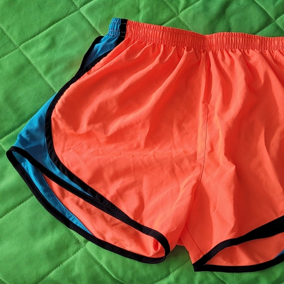 Nike Dei-Fit Tempo track soccer running shorts - Picture 2 of 13